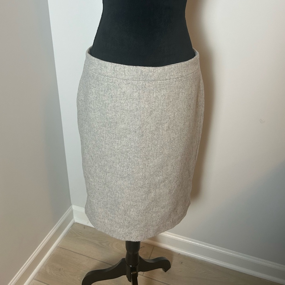 Mercantile J. Crew Light Gray Pencil Skirt